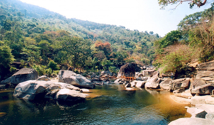 Vườn Quốc Gia Yok Đôn là một trong những khu rừng đặc dụng lớn nhất Việt Nam, thuộc 2 tỉnh Đăk Nông và Đăk Lắk
